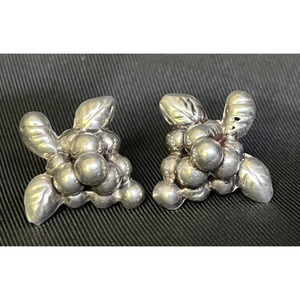 Vintage Sterling Silver Grape Screw Earrings By Ibarra Plata Real Mexican Silver